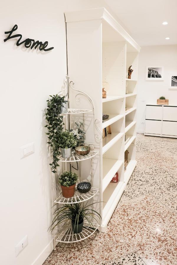 Family Apartment Near Vatican Museum 罗马 外观 照片
