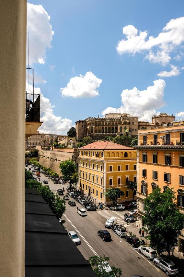 Family Apartment Near Vatican Museum 罗马 外观 照片